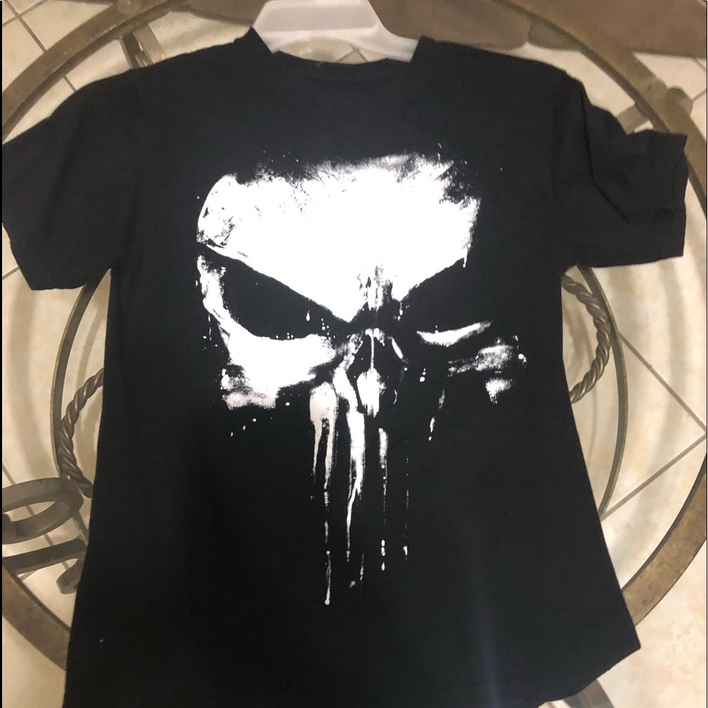 Women’s Marvel The Punisher tshirt